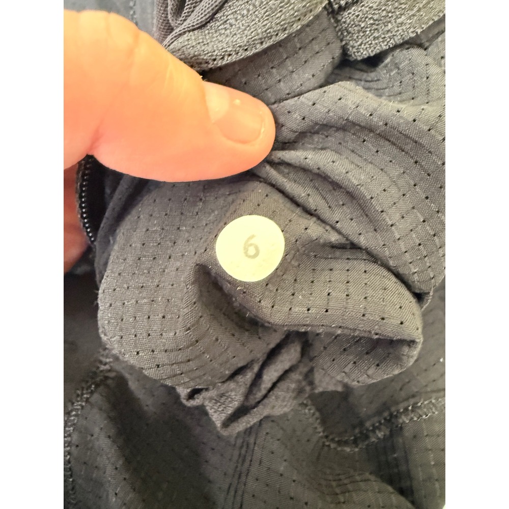 Lululemon Jogger Pants Womens 6 Black Mesh Snap Side Vent Drawstring Active - Picture 4 of 6